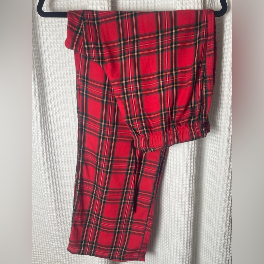 Victoria's Secret Red and Black Plaid Printed Lounge Sleep Pants - Size M